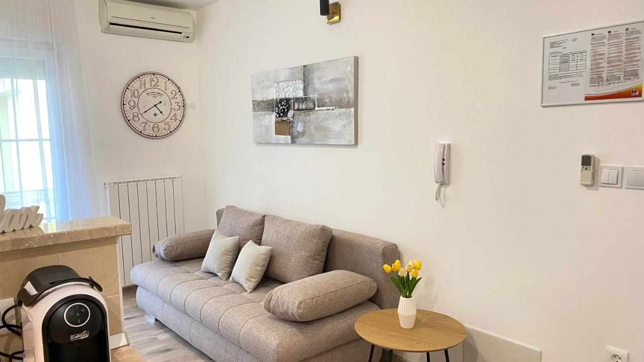 Apartment Komljenovic PUY Exterior foto